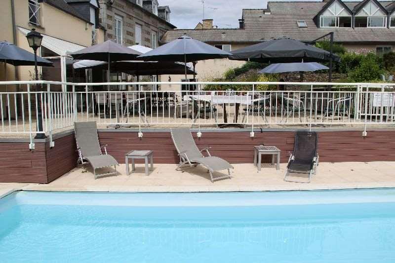 Brit Hotel Le Cygne Saint-Hilaire-du-Harcouët Servizi foto