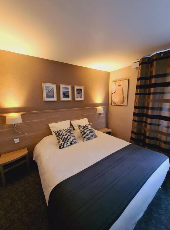 Brit Hotel Le Cygne Saint-Hilaire-du-Harcouët Esterno foto
